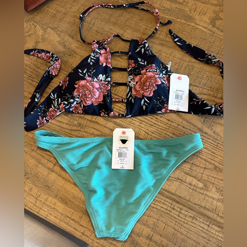 *NWT* Billabong Bikini